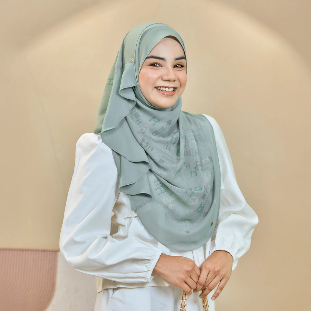 TWEELY-SO RUFFLES SIGNATURE in MISTY JADE