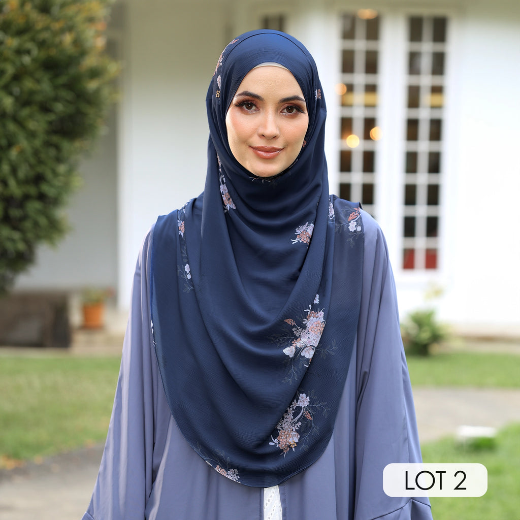 TWEELY-SO BASIC GARLAND in NAVY