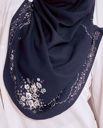 KEENLY-SO RIBBON DAISIES in NAVY