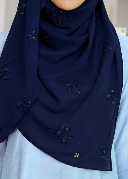 SWEETLY-SO LUXE ELARA in NAVY