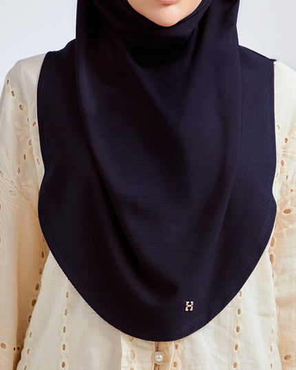 SO-MAREYYA in NAVY BLUE