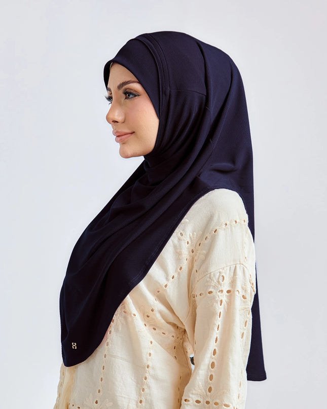 SO-MAREYYA in NAVY BLUE