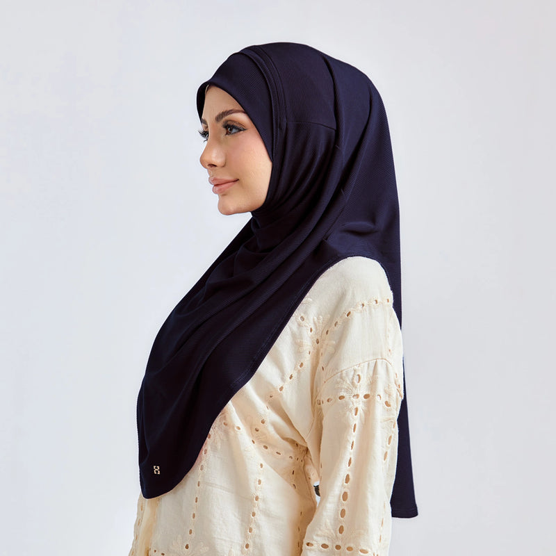 SO-MAREYYA in NAVY BLUE