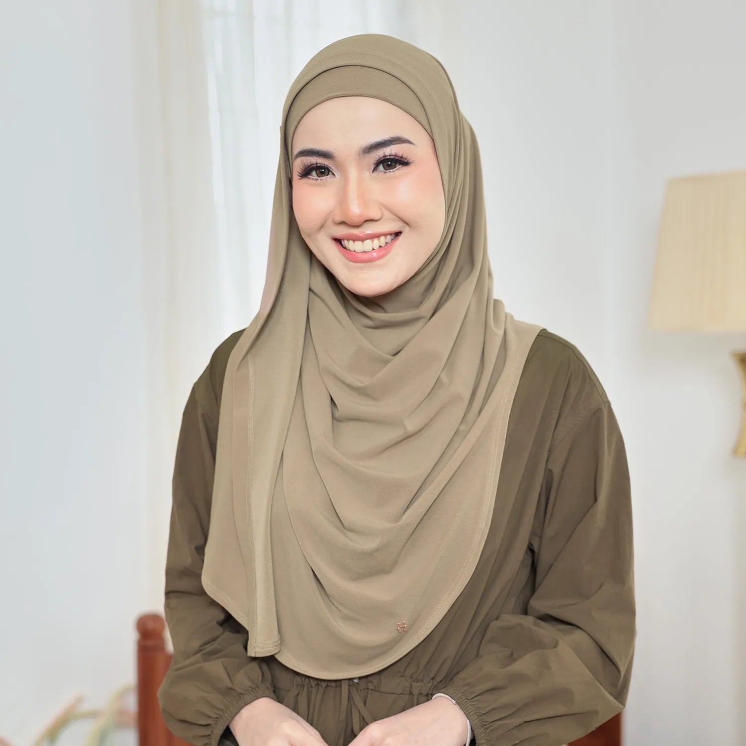 SO-STYLEEN in PALE OAK