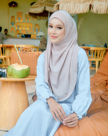 SO-ALLEYA in PALE BEIGE