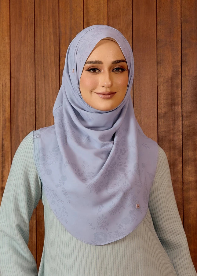 SOFTLY-SO CLOUD PETAL in PEWTER