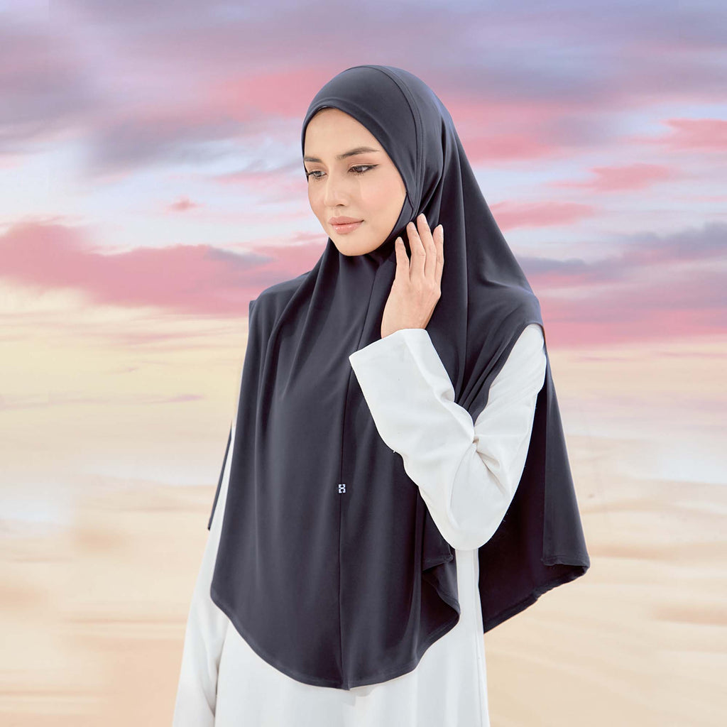 SO-MAHEERA in CHARCOAL