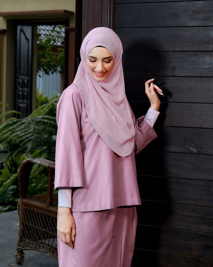 SOFTLY-SO in PINK LACE