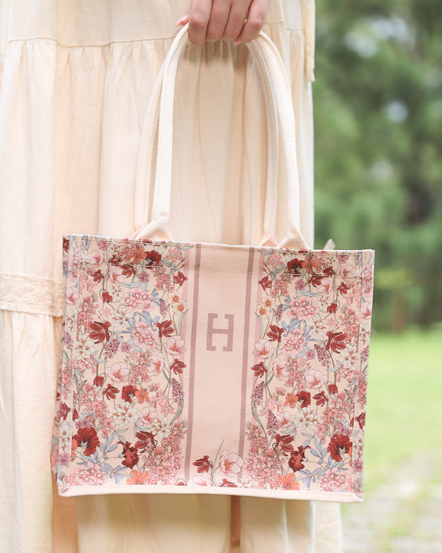 TO-LOVE GARLAND in POTPOURRI