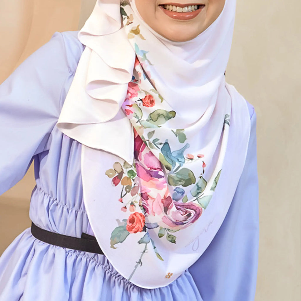 TWEELY-SO RUFFLES VEIL OF ROSARA in POWDER