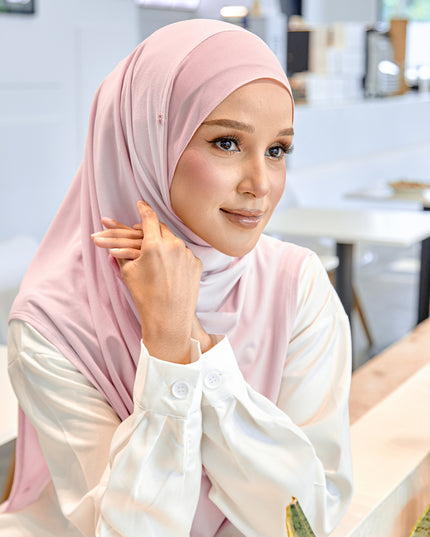 SO-SASSY in POWDER PINK