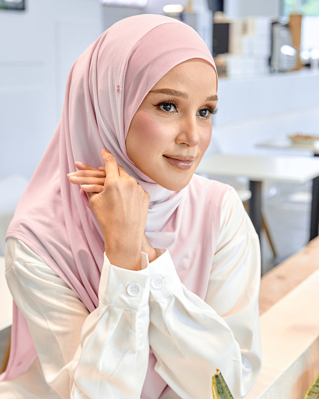 SO-SASSY in POWDER PINK