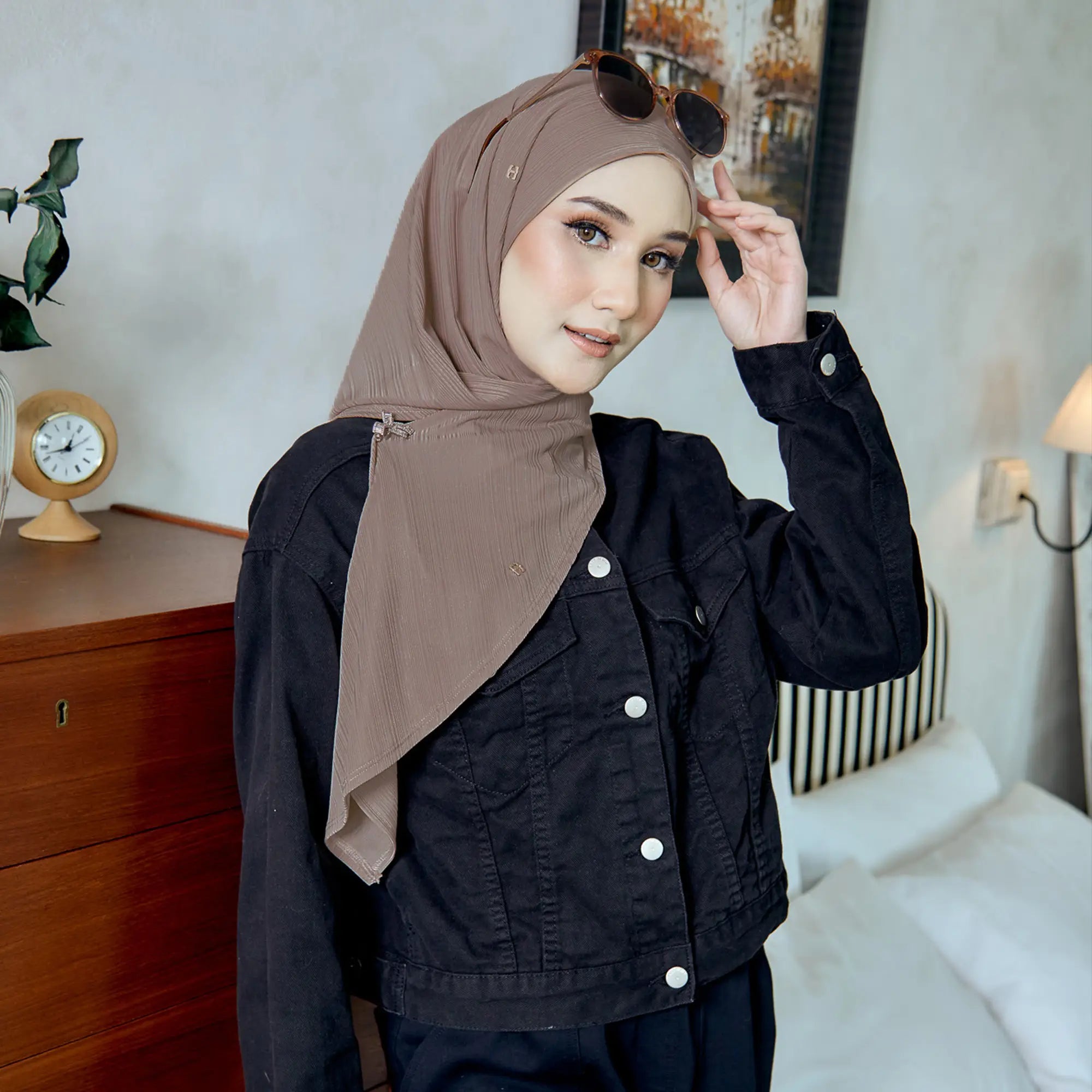 SE-BRENA in RANCH BROWN