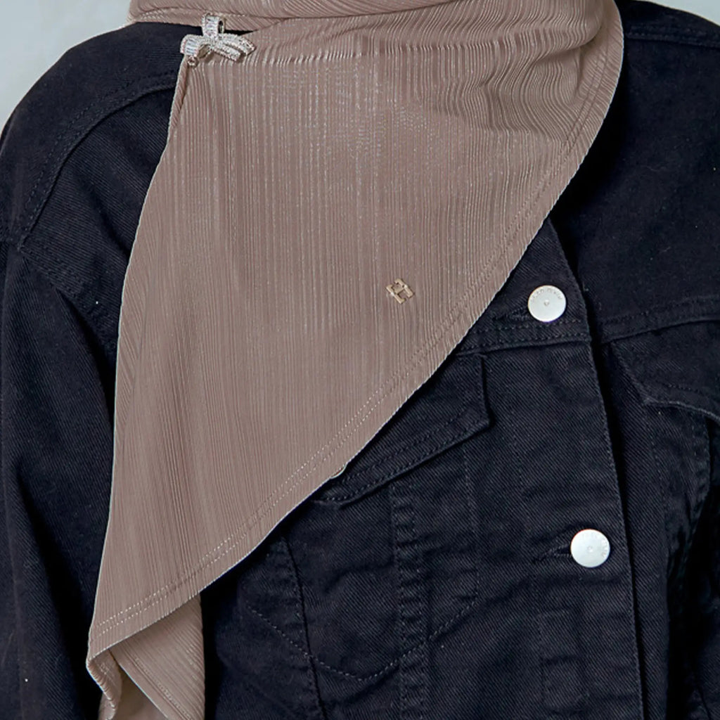 SE-BRENA in RANCH BROWN