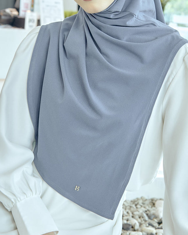 SO-SASSY in ROCKBLUE