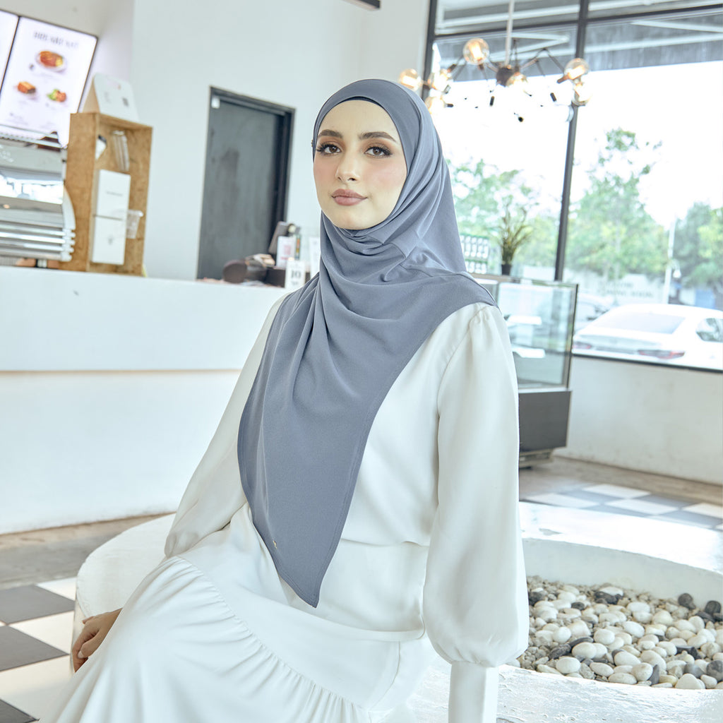 SO-SASSY in ROCKBLUE