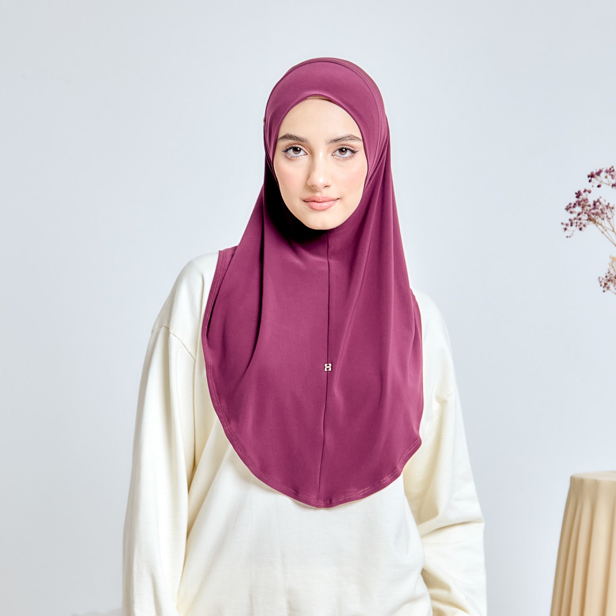 SO-LANA in ROSEBUD CHERRY
