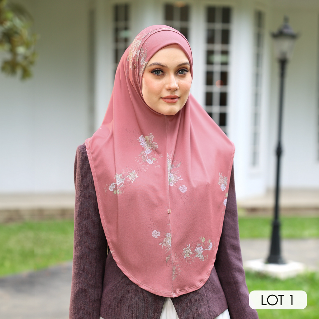 SO-MARJAN TWILL NC GARLAND in RUBY