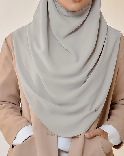 GRACEFULLY-SO PLAIN in SAGE