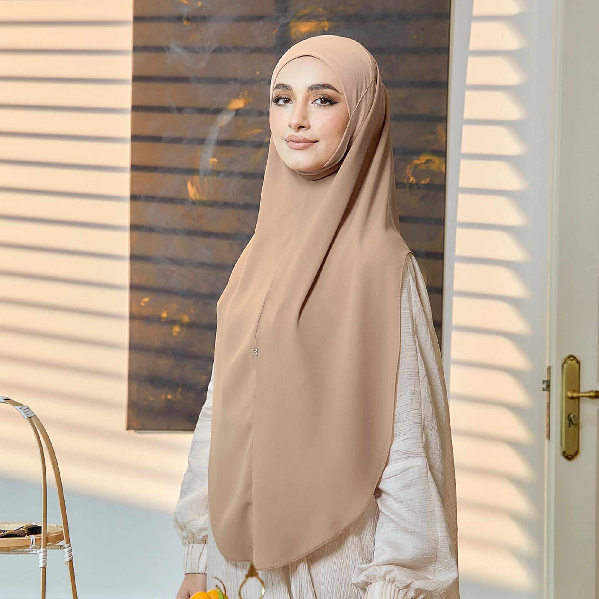 NOORLY-SO in SANDSTONE