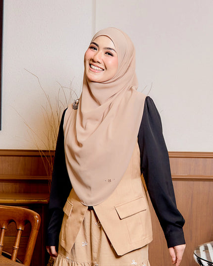 SOFTLY-SO LOT 2 in SANDSTONE