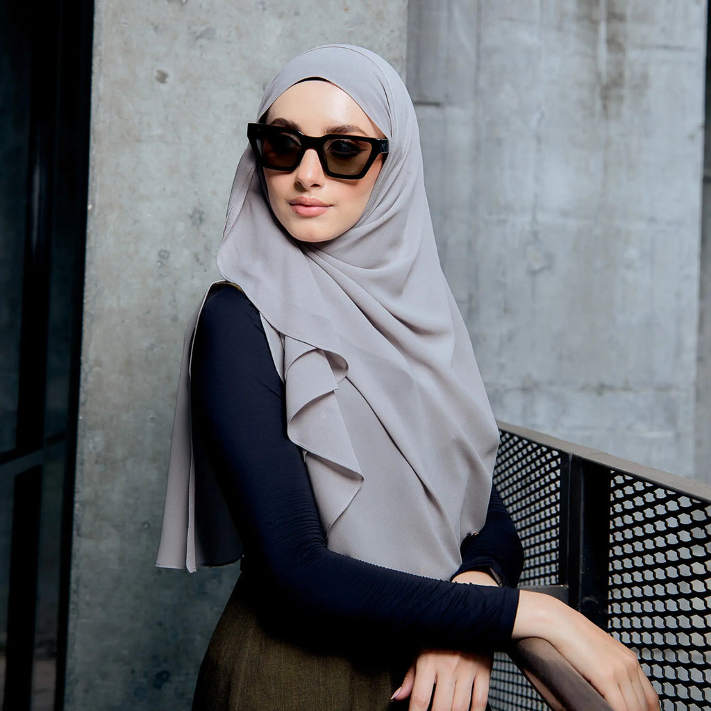 WAVERLY-SO in SMOKY GRAY