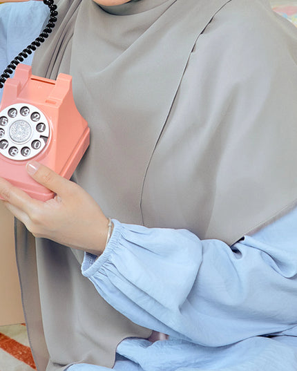 SE-BRIELLE in SMOKY GRAY