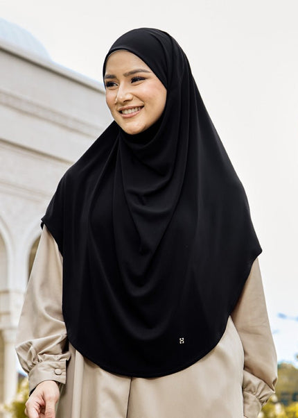 SO-GRACELYN in BLACK