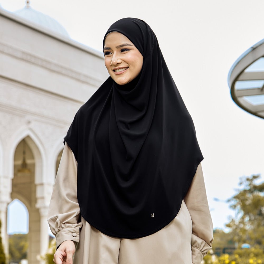 SO-GRACELYN in BLACK