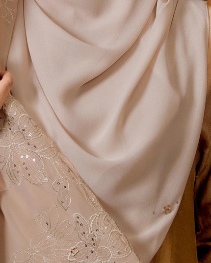 CUTELY-SO in SOFT NUDE