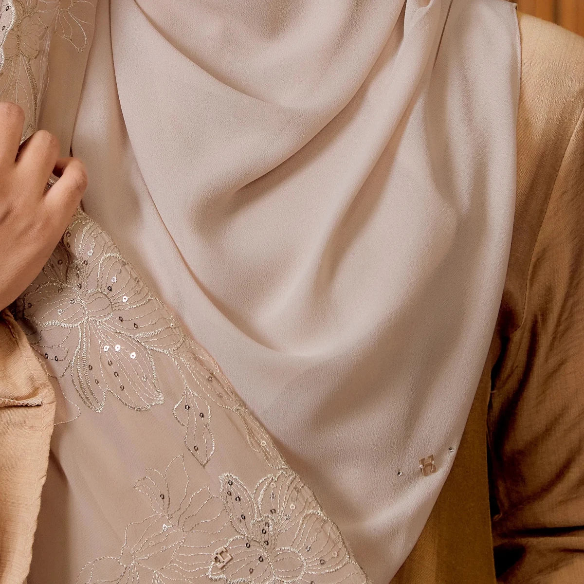 CUTELY-SO in SOFT NUDE