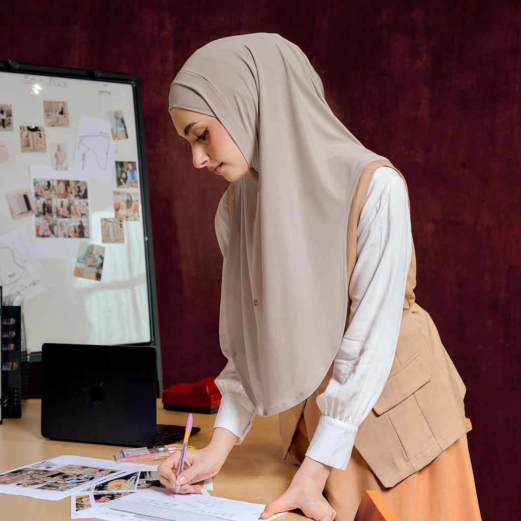 SO-JANELLE in SOFT WHEAT