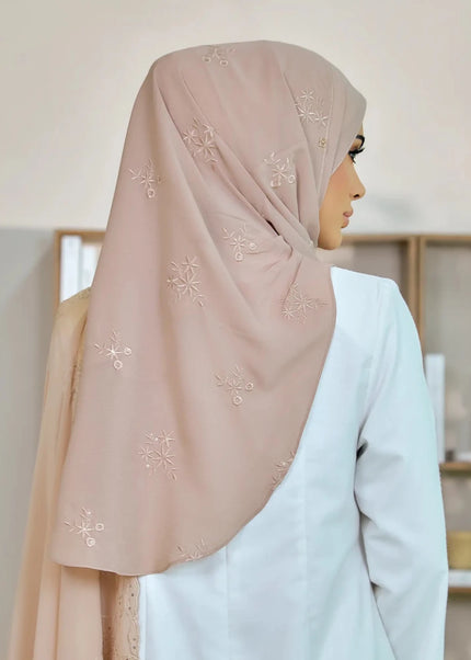 TWEELY-SO LUXE ELARA in SWEET CHESTNUT