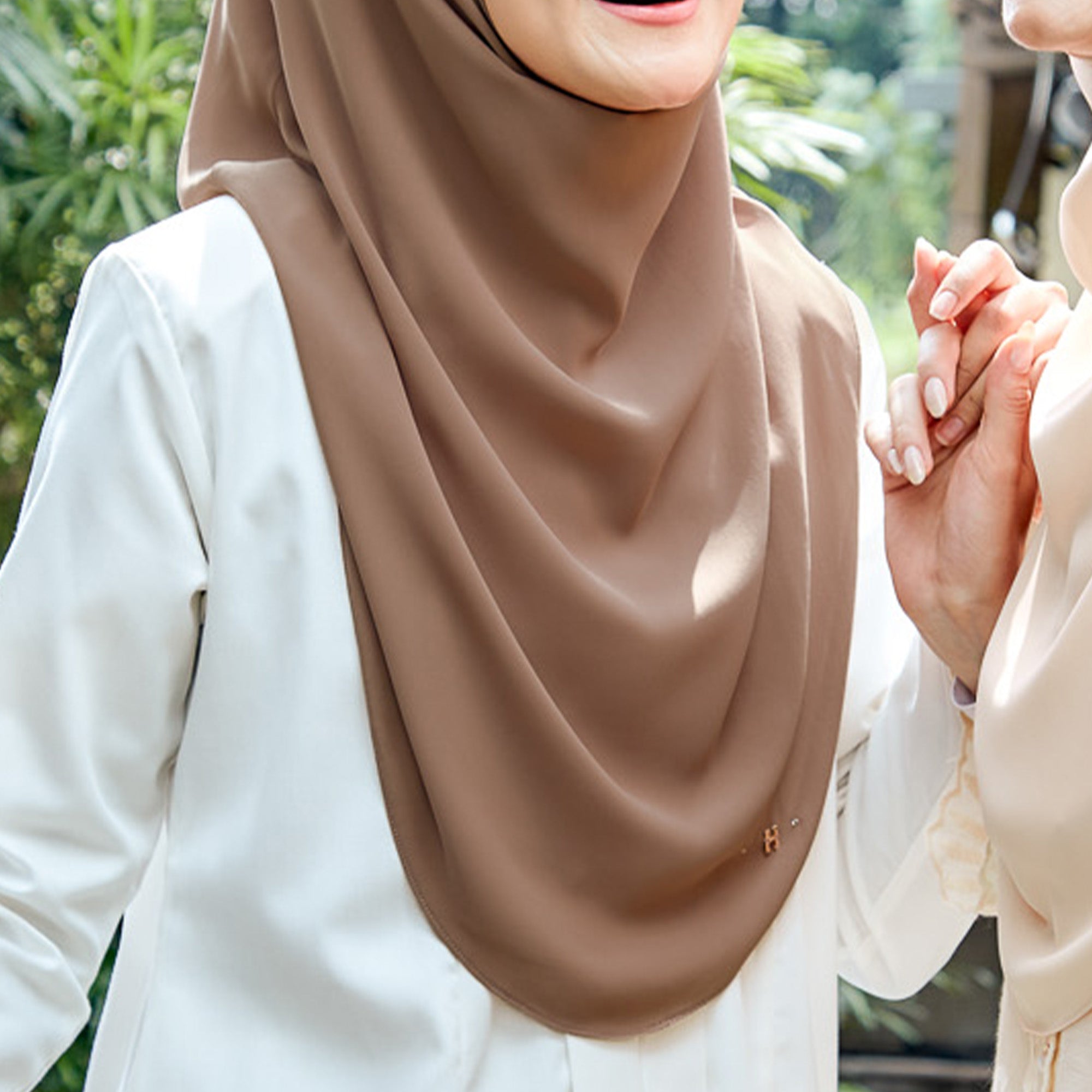 SOFTLY-SO in TAN BROWN
