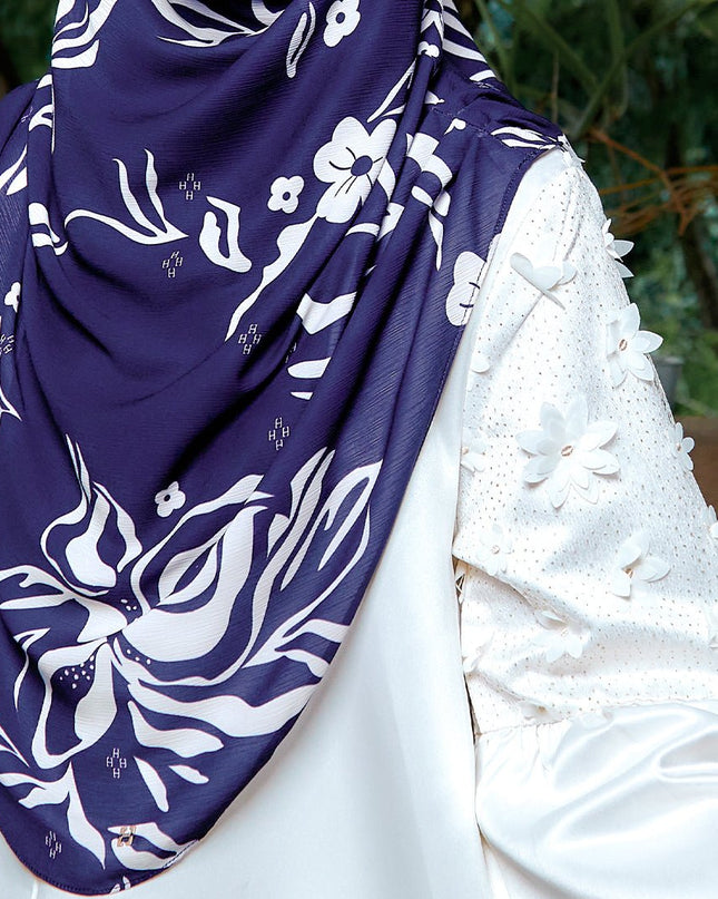 TWEELY-SO BASIC SEPHIA in TORY BLUE