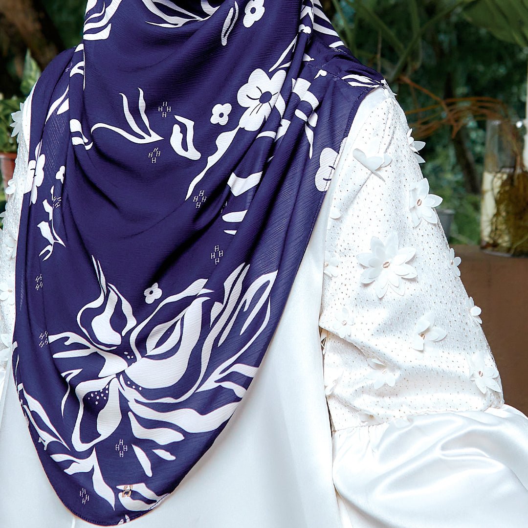 TWEELY-SO BASIC SEPHIA in TORY BLUE