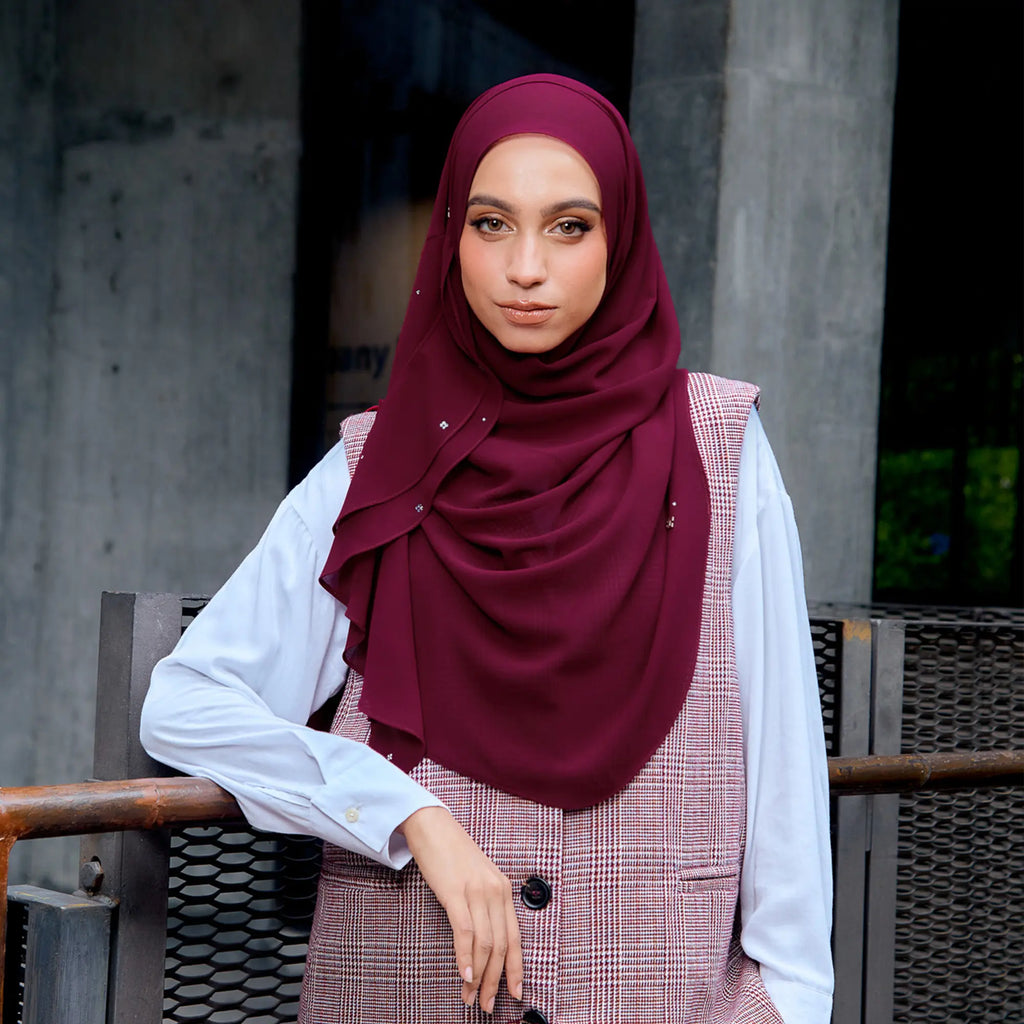 WAVERLY-SO in VELVET BERRY