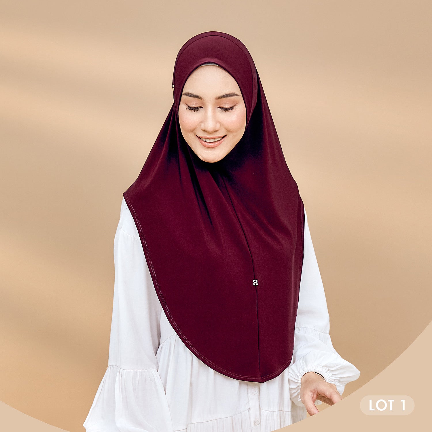 SO-LANA in VELVET BERRY