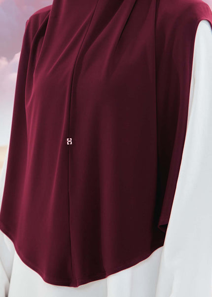 SO-MAHEERA in VELVET BERRY