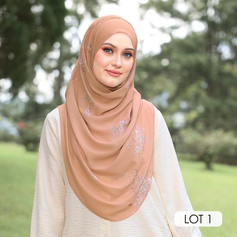 TWEELY-SO BASIC GARLAND in WARM BUFF