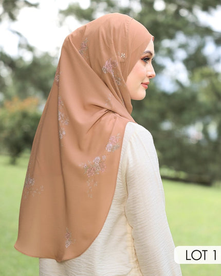 TWEELY-SO BASIC GARLAND in WARM BUFF