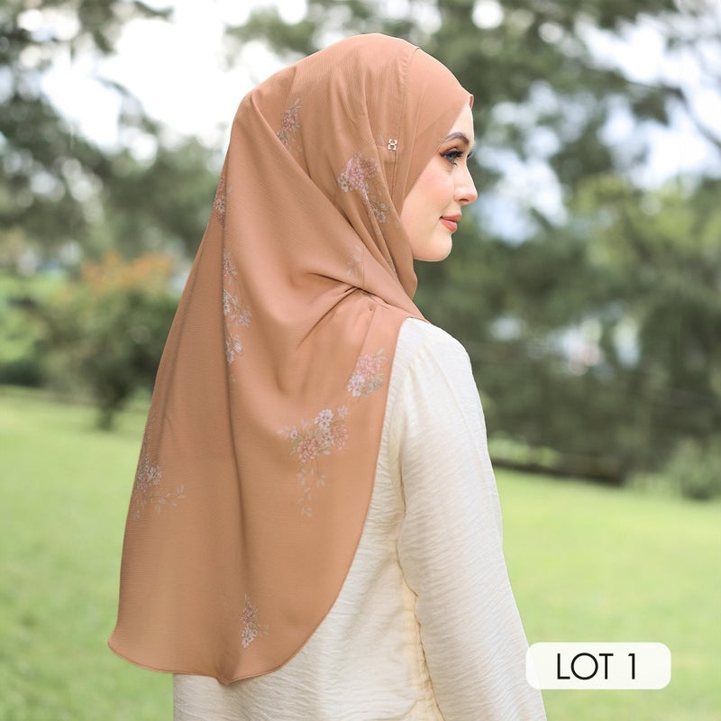 TWEELY-SO BASIC GARLAND in WARM BUFF