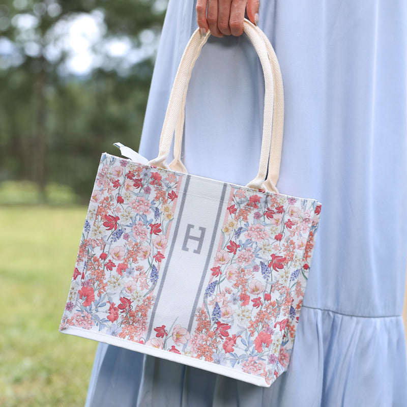 TO-LOVE GARLAND in WHITE