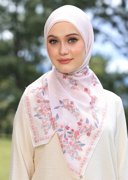 PS-GARLAND VOILE in WHITE