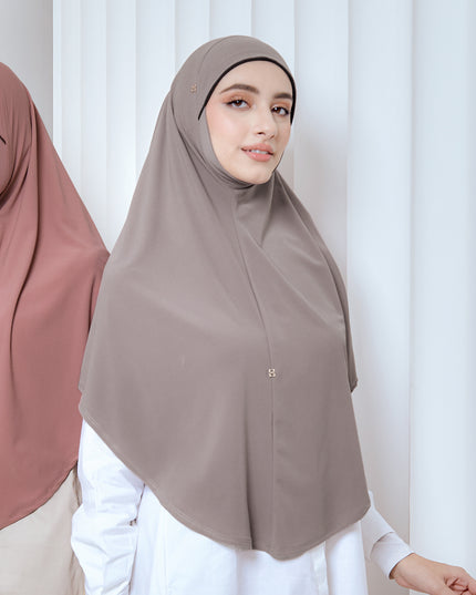 SO-MERRIAM in WARM GRAY