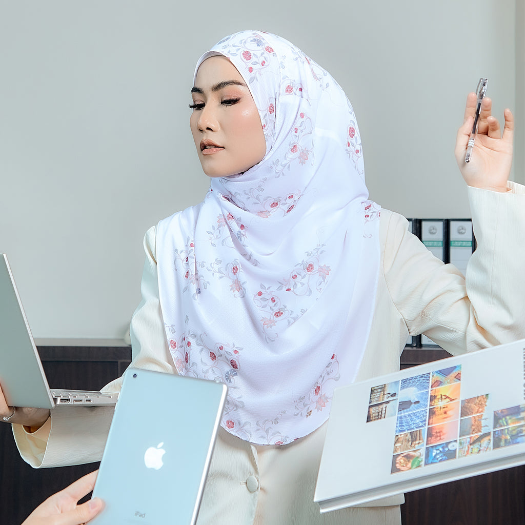 TWEELY-SO BASIC ISTANBUL CHARM in WHITE