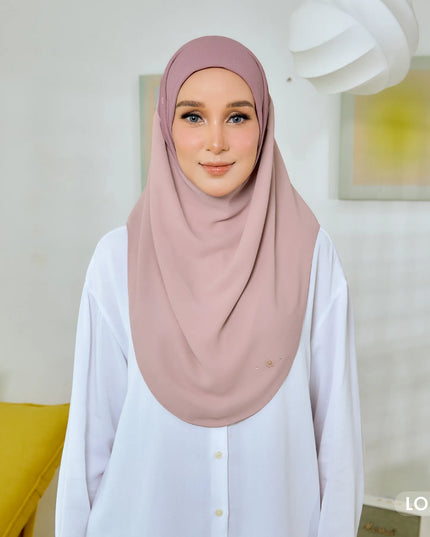 GRACEFULLY-SO PLAIN in CHIC PEACH