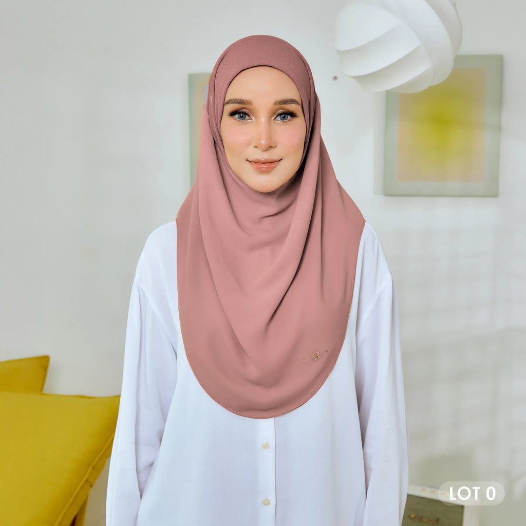 GRACEFULLY-SO PLAIN in CORAL HAZE