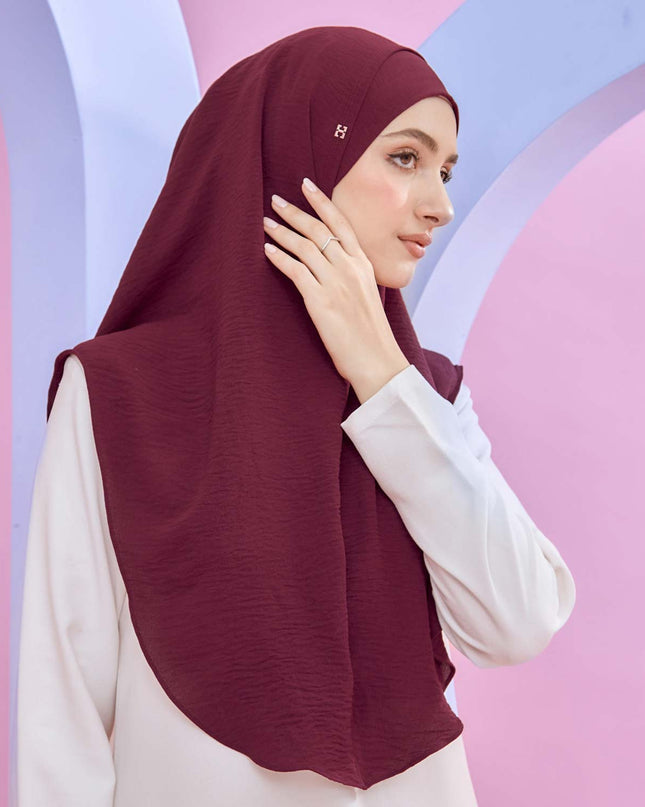 DANDILY-SO in GERANIUM RED