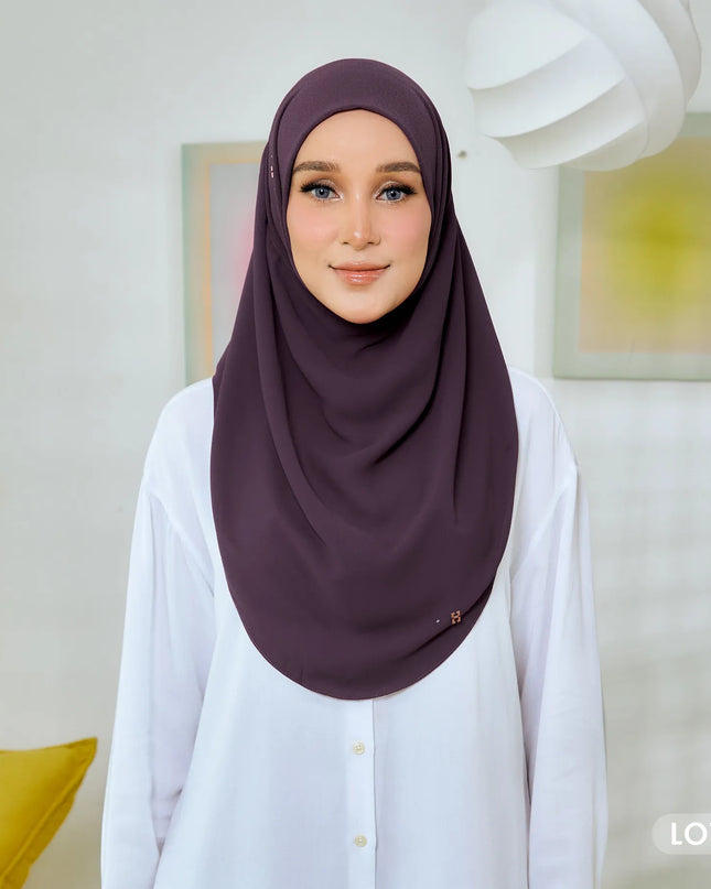 GRACEFULLY-SO PLAIN in SMOKY RAISIN